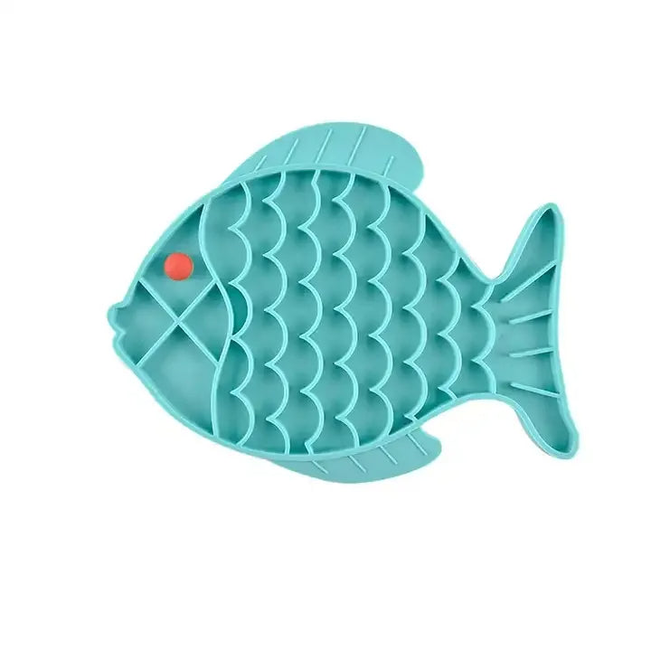 Silicone Fish-Shaped Lick Mat for Dogs – Slow Feeding & Anxiety Relief